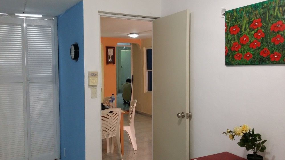Grand Hostel Cancun Bagian luar foto