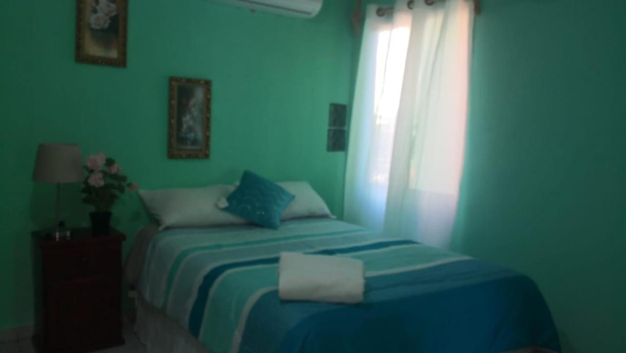Grand Hostel Cancun Bagian luar foto